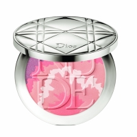Dior-skin-NudeTanTieDye_Blush Harmony - 001 Pink Sunrise euro 56,21