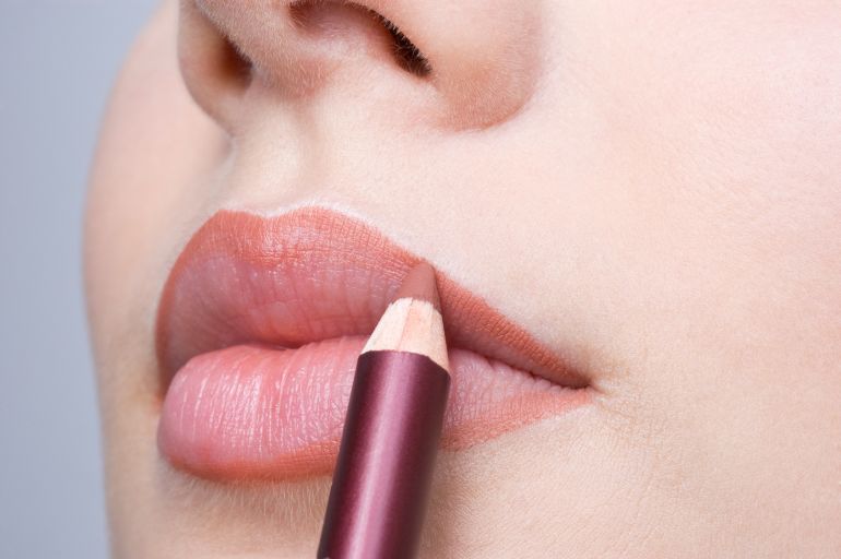 Make up labbra: disegnare il contorno
