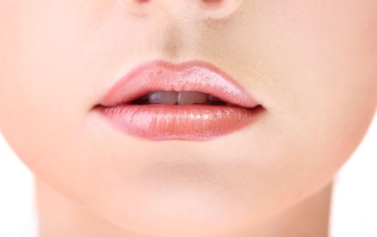 Make-up bocca: labbra sottili