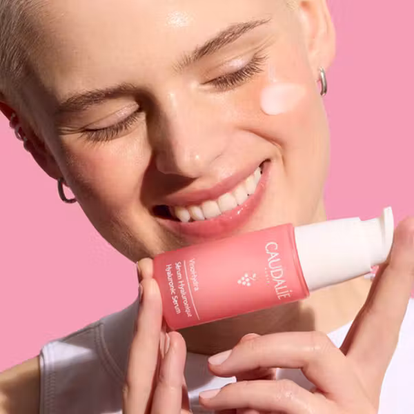 Beauty routine di primavera: i cosmetici indispensabili per il viso